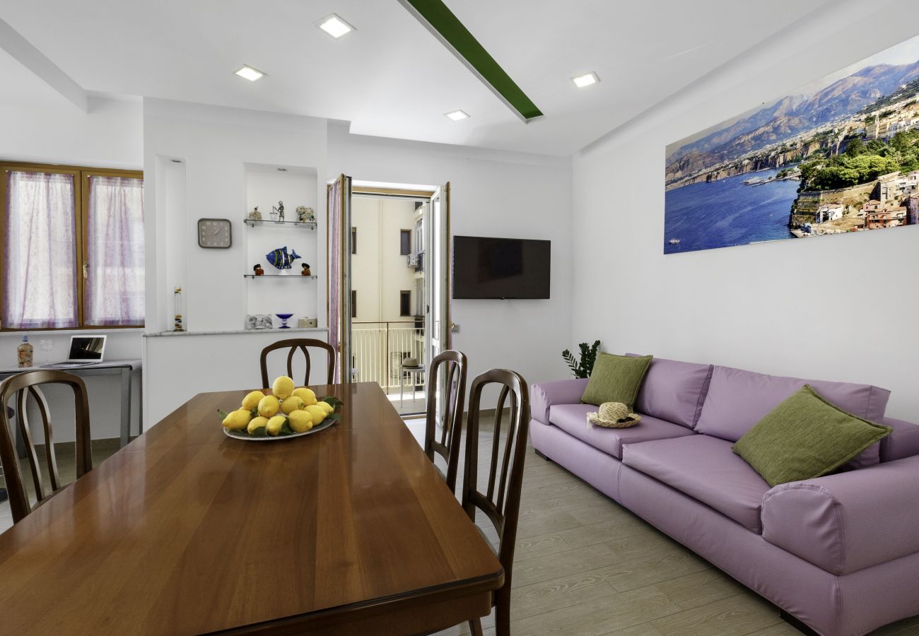 Appartamento a Sorrento - AMORE RENTALS - Rose Sorrento House 