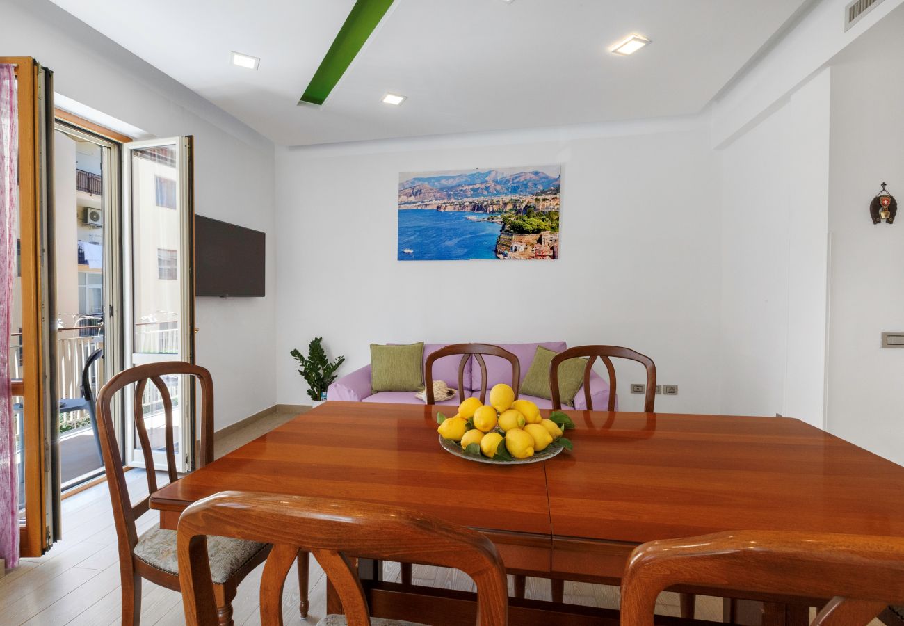 Appartamento a Sorrento - AMORE RENTALS - Rose Sorrento House 