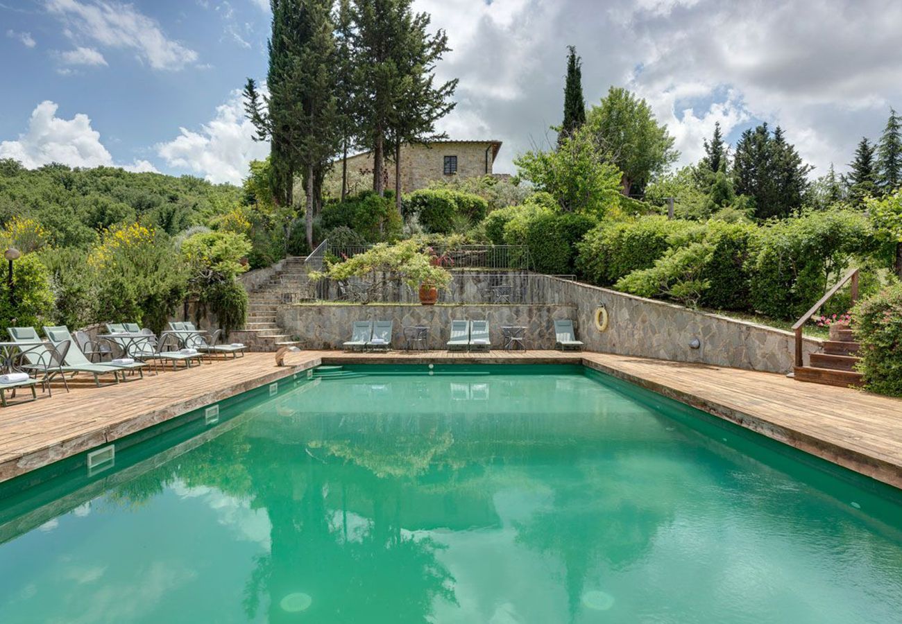 Villa a Greve in Chianti - AMORE RENTALS - Villa Il Casello con Piscina, SPA, Ideale per Gruppi