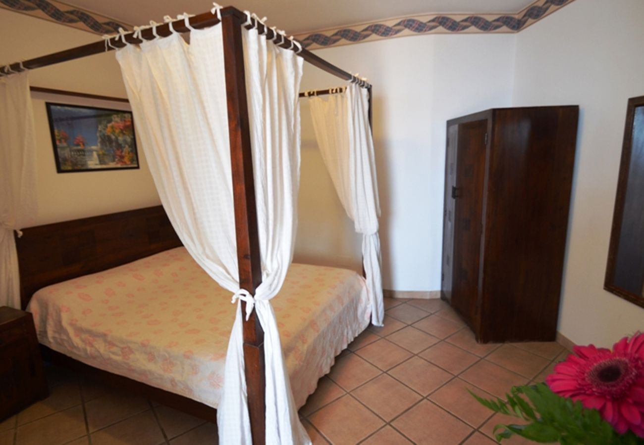 Casa a Positano - AMORE RENTALS - Villa Vanessa con Piscina Privata e Vista Mare