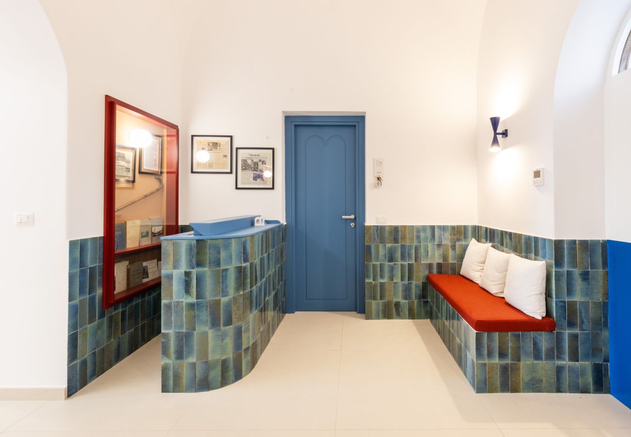 Villa a Anacapri - AMORE RENTALS - Villa Olivella con Piscina, Giardino e Vista Mare