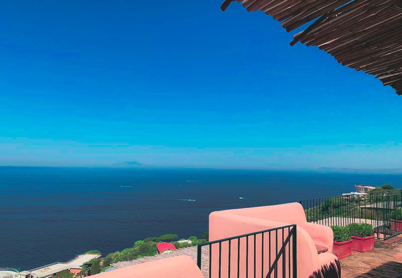 Villa a Massa Lubrense - AMORE RENTALS - Villa Punta San Lorenzo con Terrazze e Vista Mare