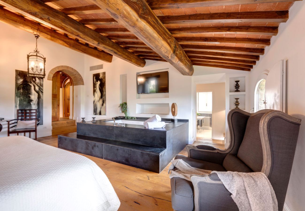 Residence in Panzano - Ville La Marcellina with Private Pools, Garden, Terraces, Ideal for Weddings