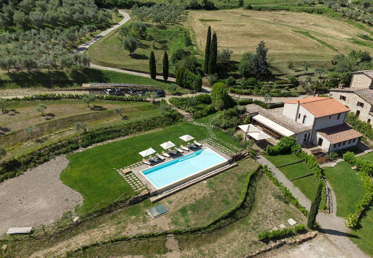 Residence in Panzano - Ville La Marcellina with Private Pools, Garden, Terraces, Ideal for Weddings