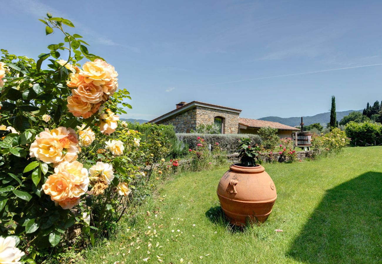 Residence in Panzano - Ville La Marcellina with Private Pools, Garden, Terraces, Ideal for Weddings