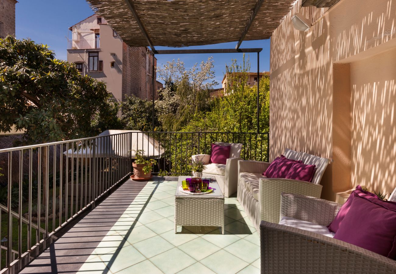 Apartment in Sorrento - AMORE RENTALS - Maison De Charme with Terraces