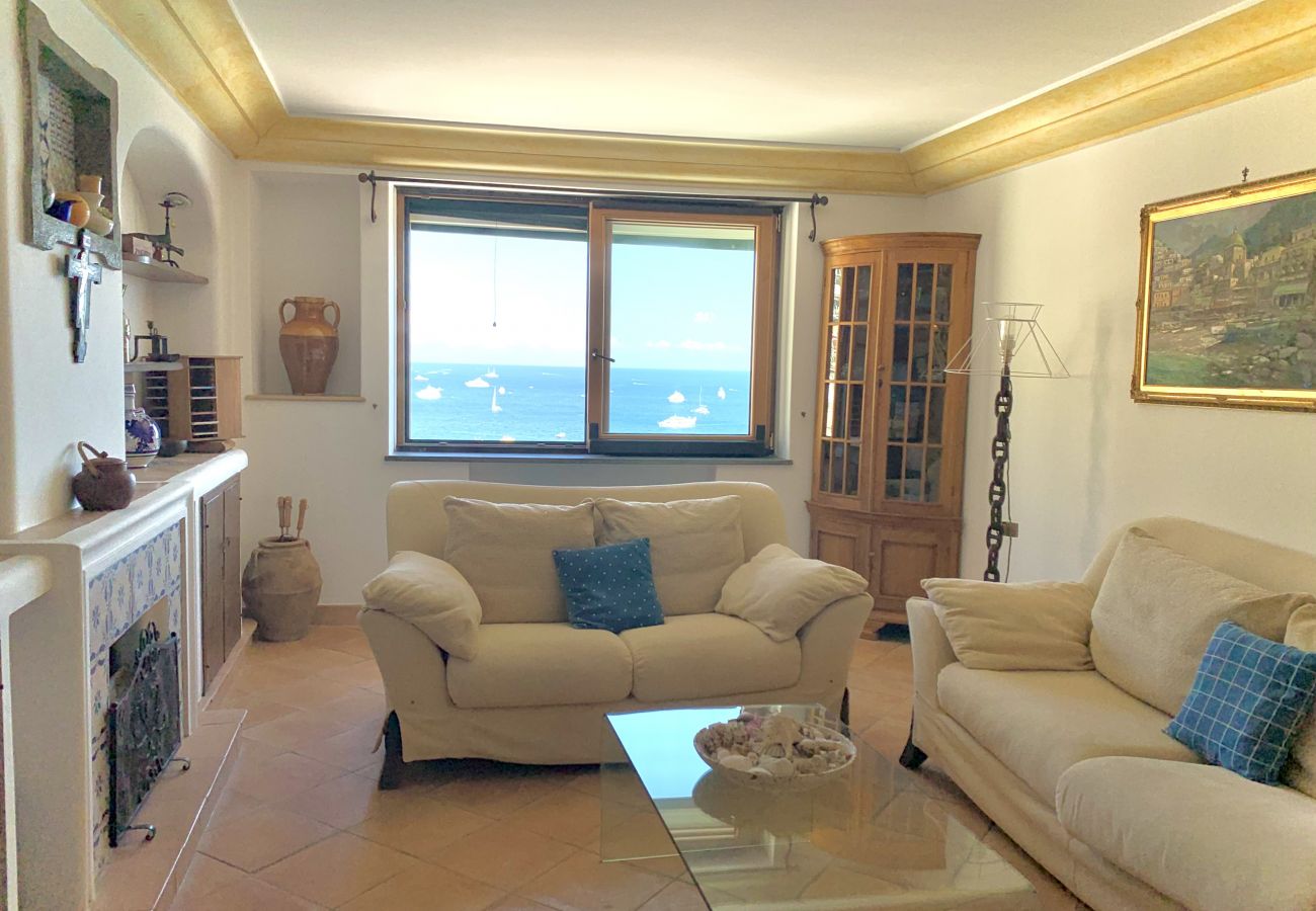 House in Positano - AMORE RENTALS - Casa Vira with Sea View, a Few Steps Away from the Beach