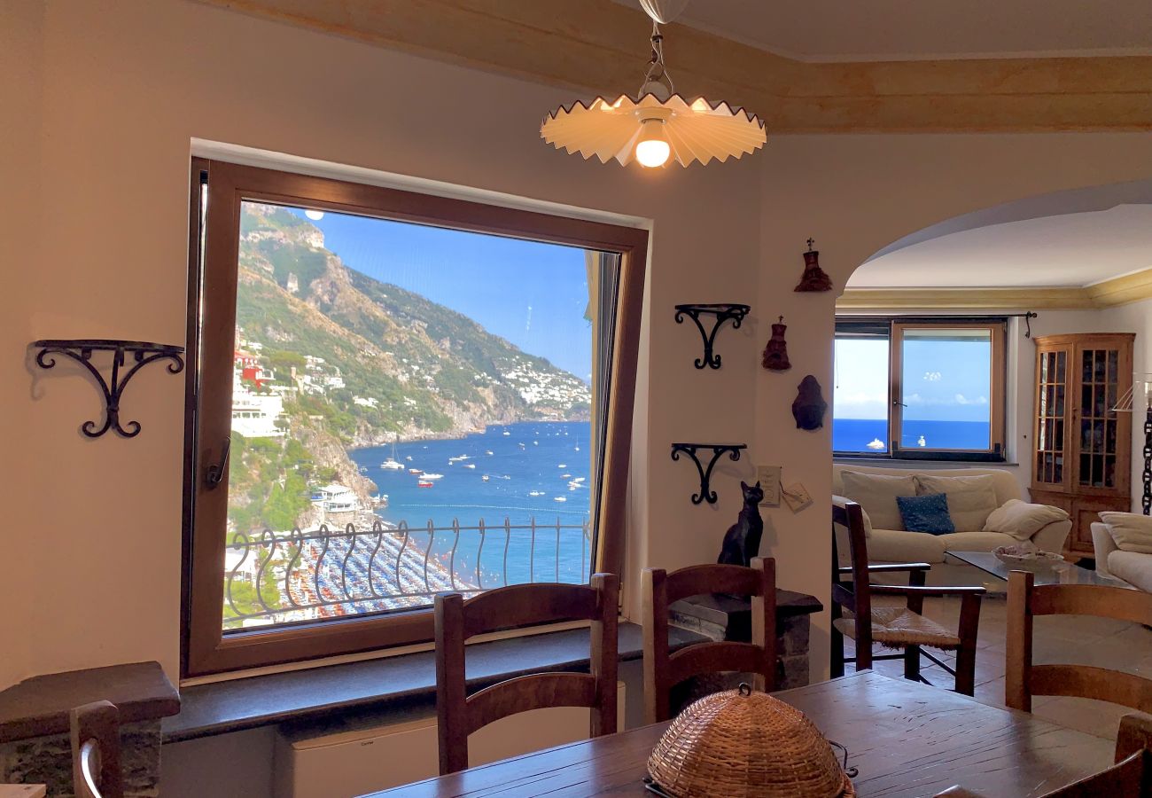 House in Positano - AMORE RENTALS - Casa Vira with Sea View, a Few Steps Away from the Beach