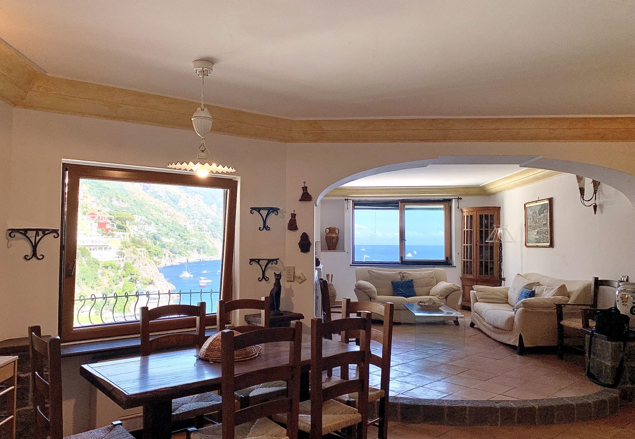 House in Positano - AMORE RENTALS - Casa Vira with Sea View, a Few Steps Away from the Beach