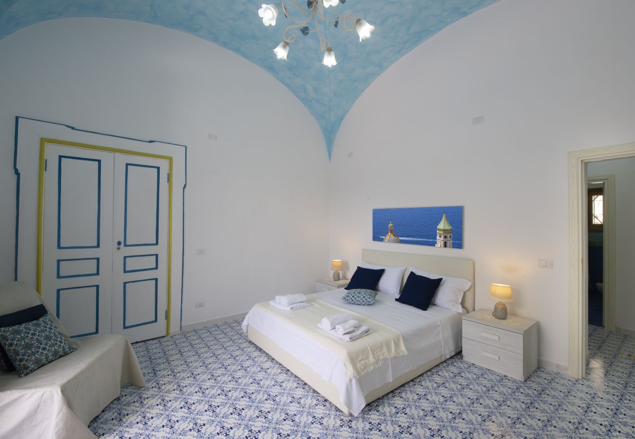 House in Positano - AMORE RENTALS - Residence Barbera with Terrace and Air Conditioning