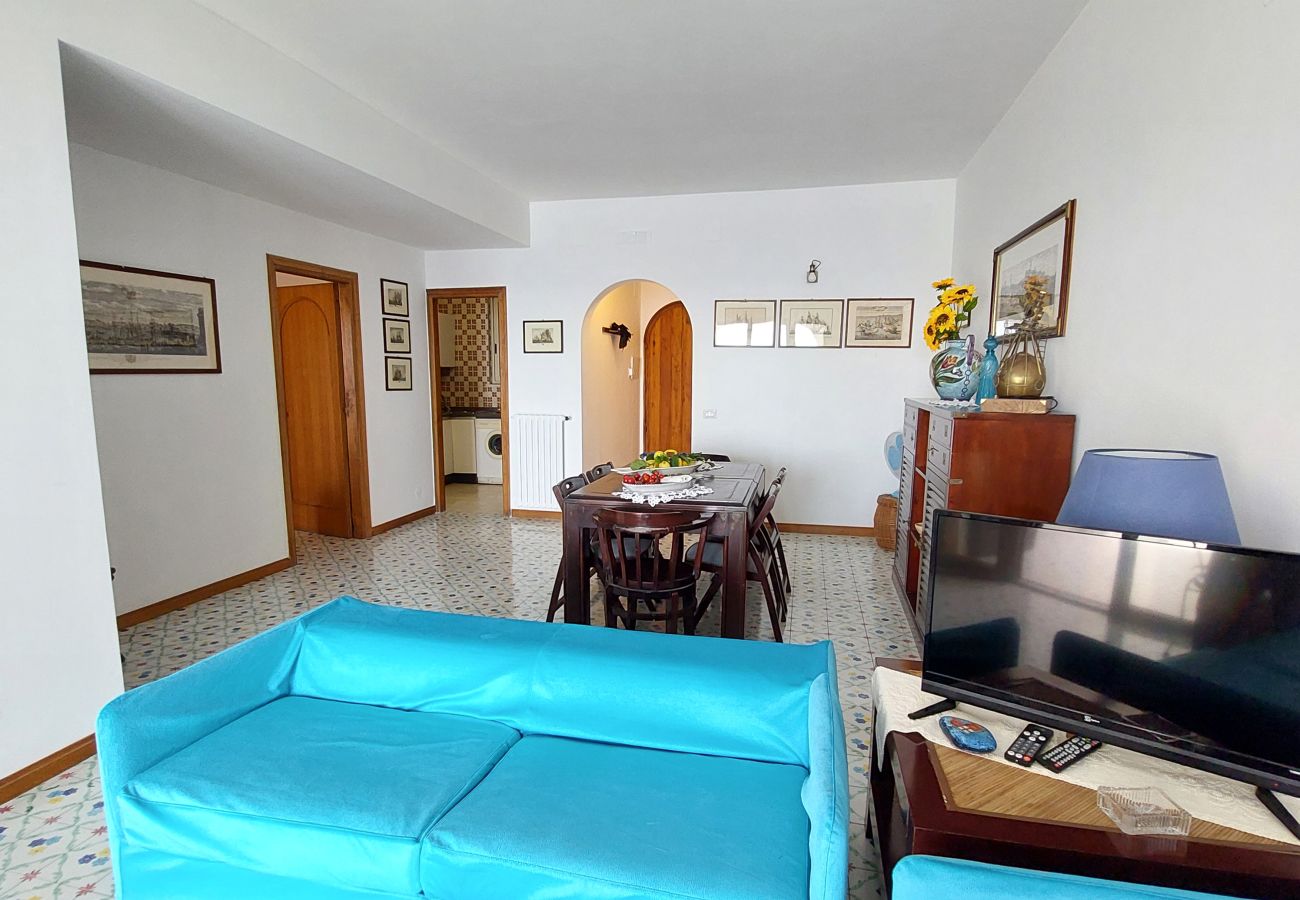 House in Praiano - AMORE RENTALS - Casa Gianna with Sea View and Direct Access to the Sea