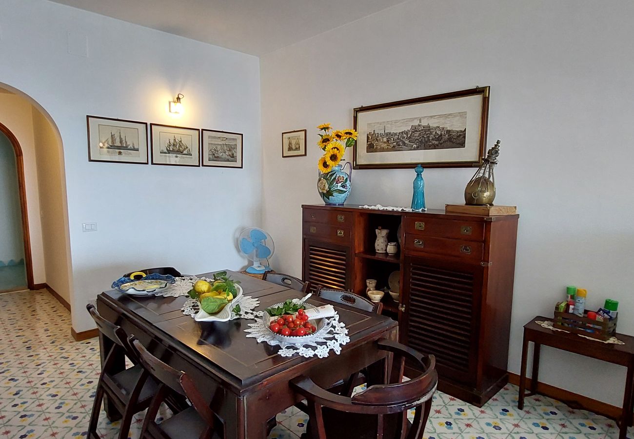 House in Praiano - AMORE RENTALS - Casa Gianna with Sea View and Direct Access to the Sea