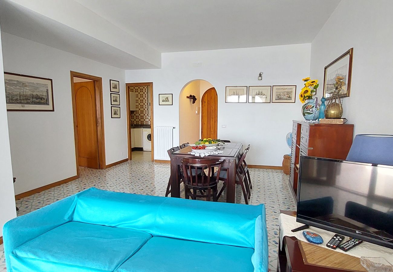 House in Praiano - AMORE RENTALS - Casa Gianna with Sea View and Direct Access to the Sea