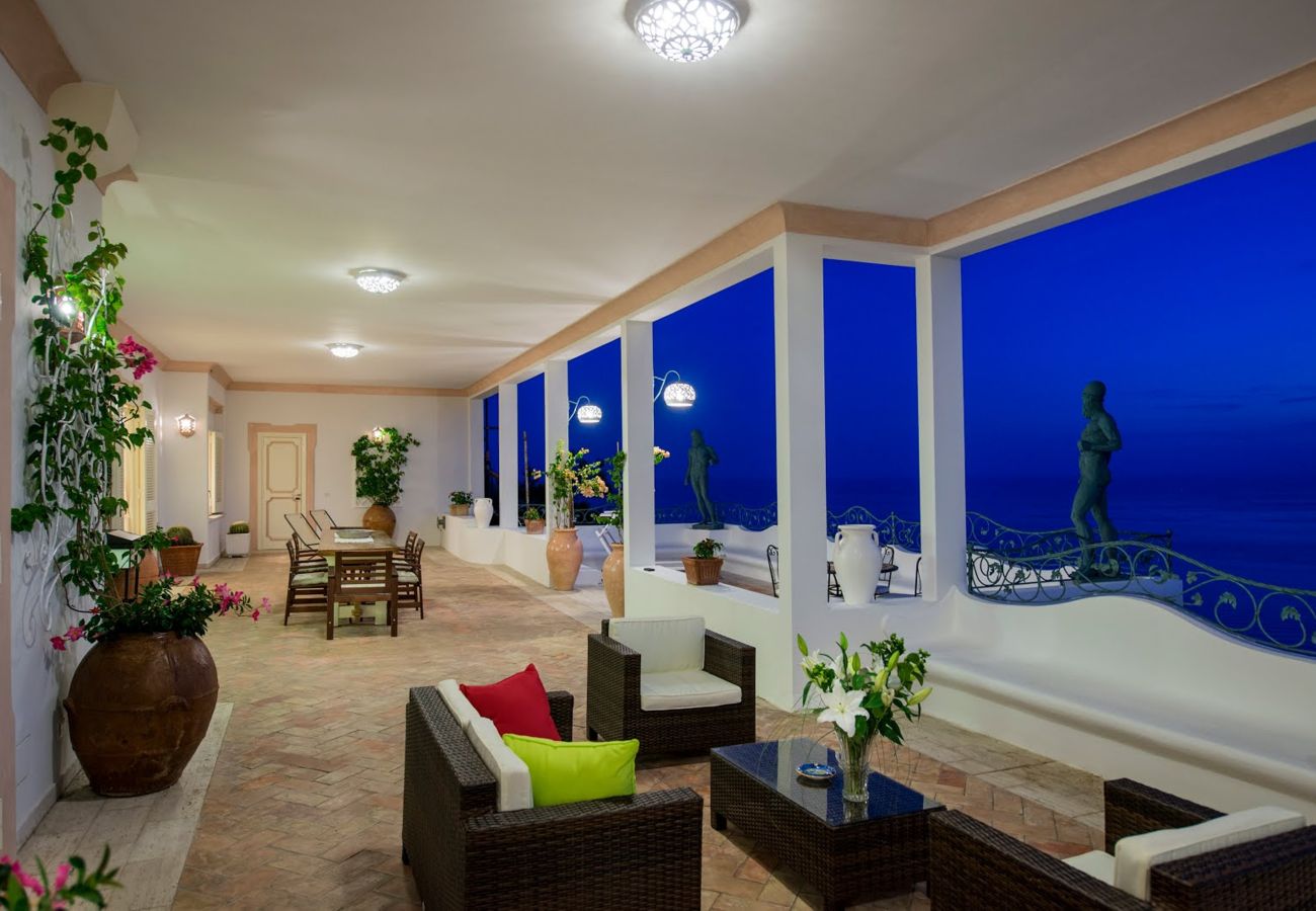 Villa in Positano - AMORE RENTALS - Villa Demetra with Sea View and Private Terrace